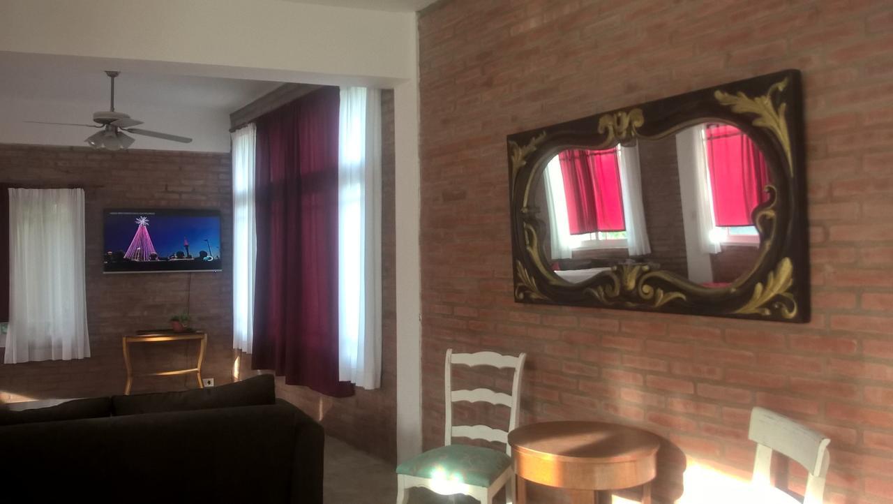 Hosteria Aguas Claras Мина-Клаверо Экстерьер фото