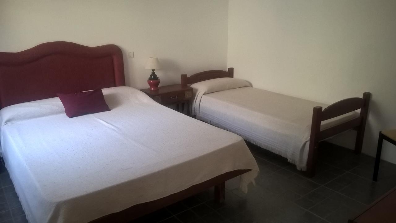 Hosteria Aguas Claras Мина-Клаверо Экстерьер фото
